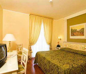 Hotel Tuder Todi