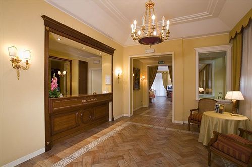 Hotel Tuder 3*