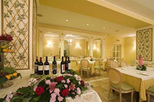 Tuder Hotel 3*